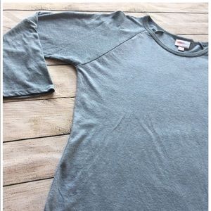 LuLaRoe long sleeve Randy top